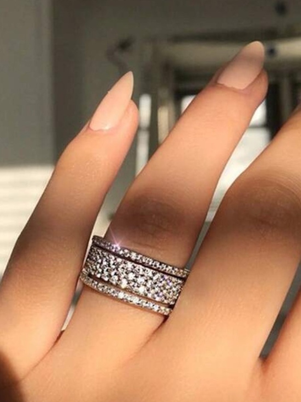 Silver ring - Picture 1 of 2